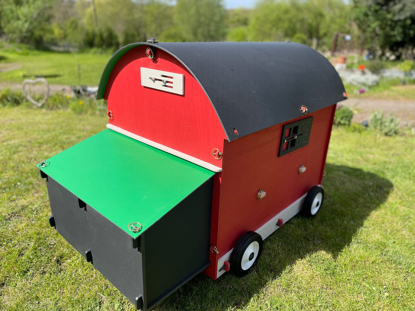 Custom Coloured Wooden Chicken Coop - ScandiLux